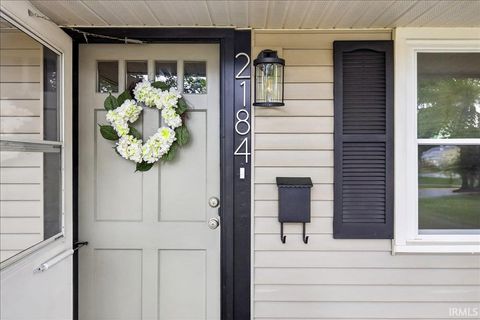 Tiny photo for 2184 Ulen Lane, Lafayette, IN 47904 (MLS # 202619534)