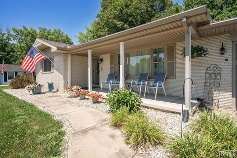 Tiny photo for 218 HOLIDAY Lane, Greentown, IN 46936 (MLS # 202628161)