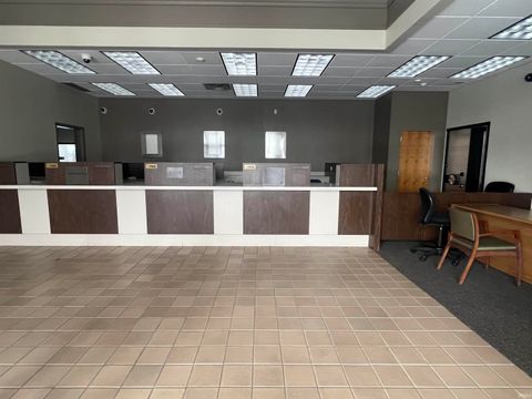 Tiny photo for 3545 S Lafountain St, Kokomo, IN 46902 (MLS # 202603406)