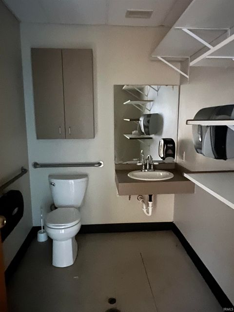 Tiny photo for 3545 S Lafountain St, Kokomo, IN 46902 (MLS # 202603406)