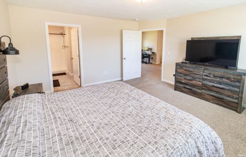 Tiny photo for 15141 Shakespeare Drive, Evansville, IN 47725 (MLS # 202618354)