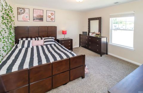 Tiny photo for 15141 Shakespeare Drive, Evansville, IN 47725 (MLS # 202618354)