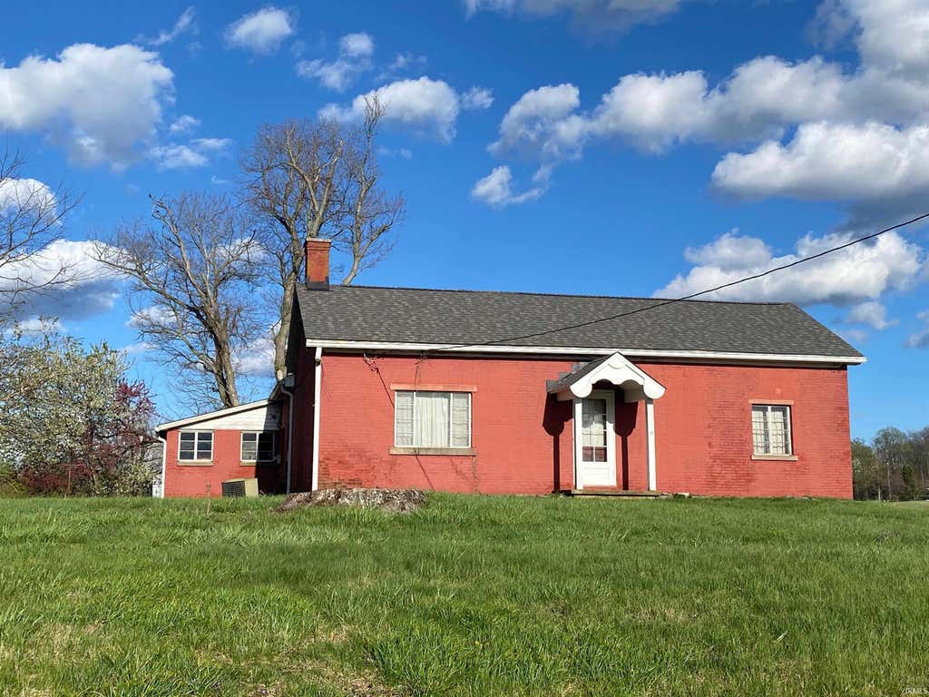 Photo of 3399 S Bunger Road, Bloomington, IN 47403 (MLS # 202633714)