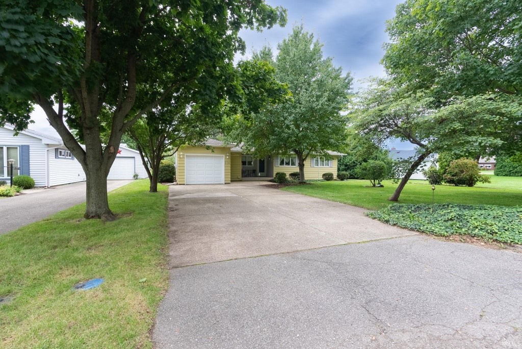 Photo of 114 Iowa Street, LaCrosse, IN 46348 (MLS # 202640543)