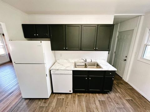 Tiny photo for 1803 Pierce Street, Lafayette, IN 47904 (MLS # 202540478)