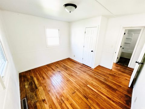 Tiny photo for 1803 Pierce Street, Lafayette, IN 47904 (MLS # 202540478)