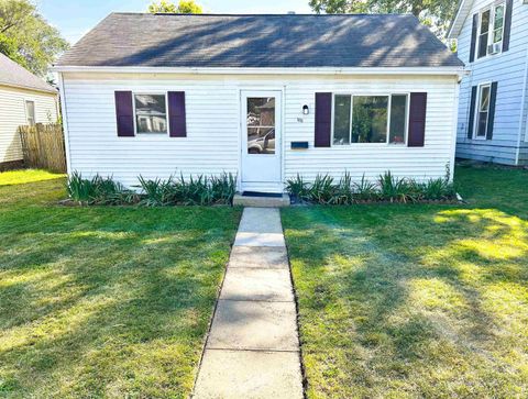 Photo of 1803 Pierce Street, Lafayette, IN 47904 (MLS # 202540478)