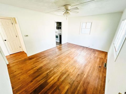 Tiny photo for 1803 Pierce Street, Lafayette, IN 47904 (MLS # 202540478)