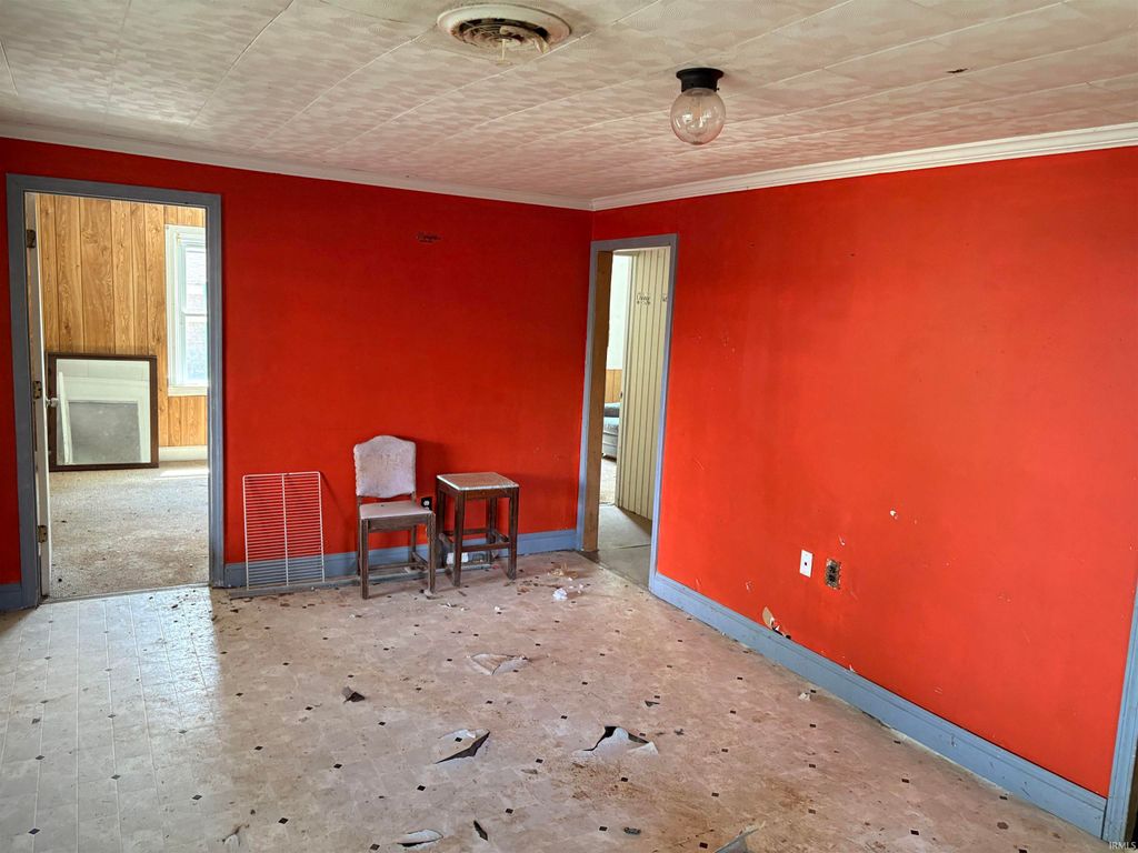 Photo of 83 Park Avenue Avenue, Tell City, IN 47586 (MLS # 202613862)