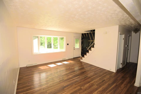 Tiny photo for 54872 Bittersweet Road, Mishawaka, IN 46545 (MLS # 202624677)