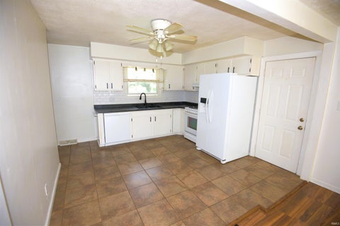Tiny photo for 54872 Bittersweet Road, Mishawaka, IN 46545 (MLS # 202624677)