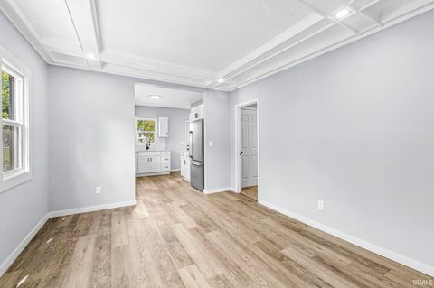 Tiny photo for 703 Portage Court, South Bend, IN 46616 (MLS # 202536103)