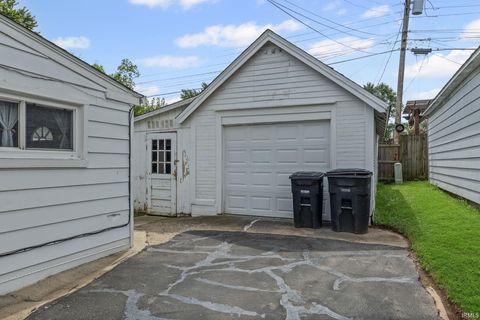 Tiny photo for 2901 Elk Street, Lafayette, IN 47904 (MLS # 202533760)