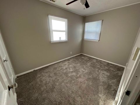 Tiny photo for 2901 Elk Street, Lafayette, IN 47904 (MLS # 202533760)
