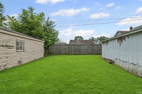 Tiny photo for 2901 Elk Street, Lafayette, IN 47904 (MLS # 202533760)