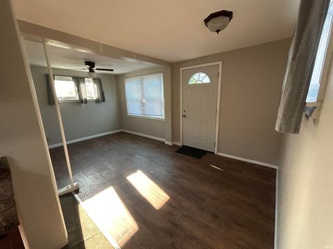 Tiny photo for 2901 Elk Street, Lafayette, IN 47904 (MLS # 202533760)