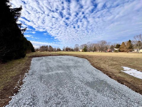 Tiny photo for 0 N Davis Road, Kokomo, IN 46901 (MLS # 202549914)