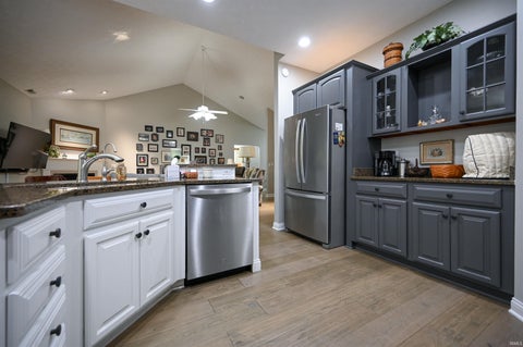 Tiny photo for 1753 Hunters Cove Circle, Kokomo, IN 46902 (MLS # 202634446)