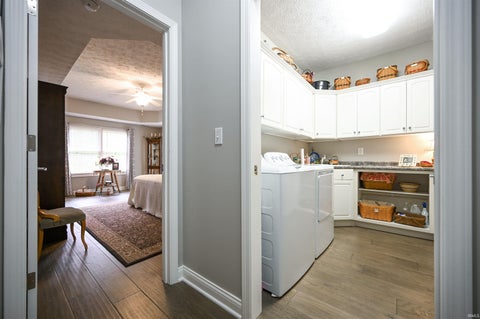 Tiny photo for 1753 Hunters Cove Circle, Kokomo, IN 46902 (MLS # 202634446)