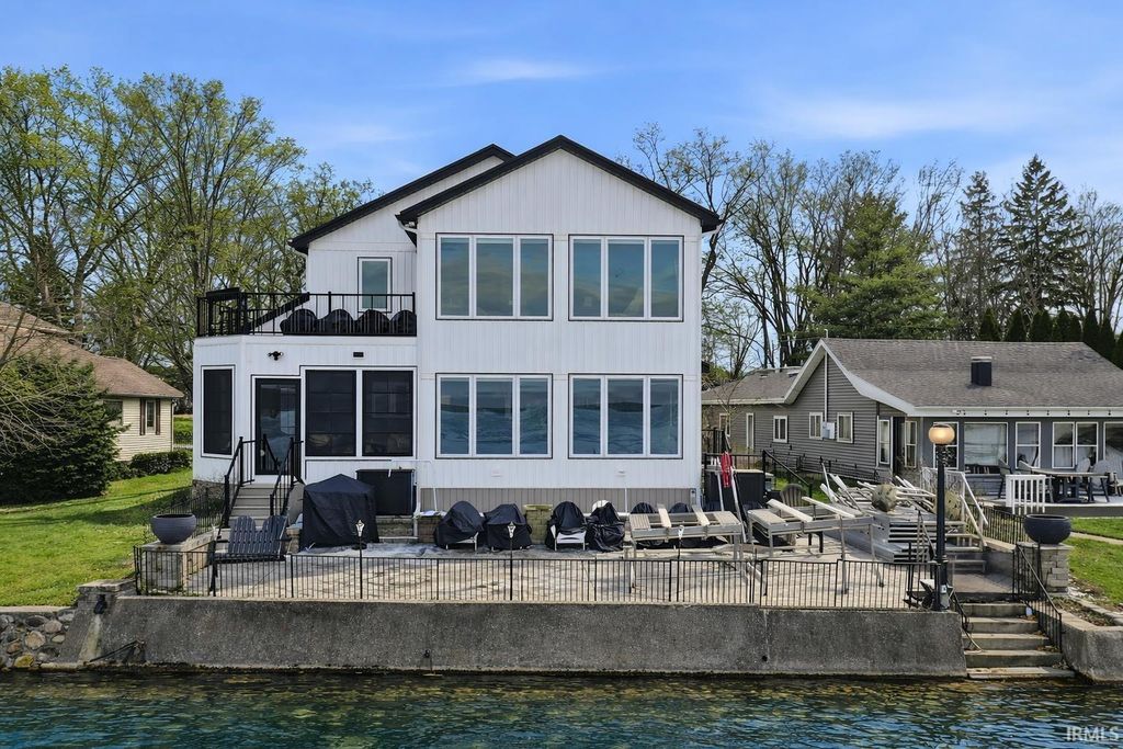 Photo of 1255 Lane 280 Hamilton Lake, Hamilton, IN 46742 (MLS # 202606642)