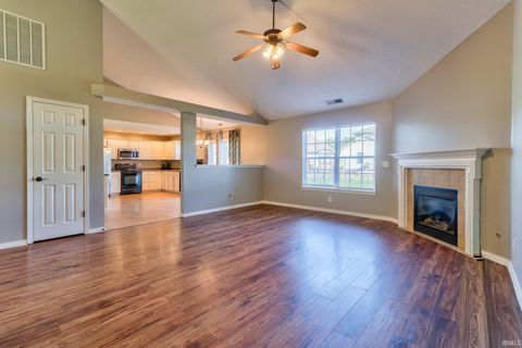 Tiny photo for 10147 Anchor Way, Evansville, IN 47725 (MLS # 202544538)