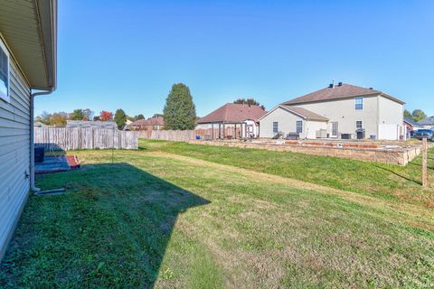 Tiny photo for 10147 Anchor Way, Evansville, IN 47725 (MLS # 202544538)