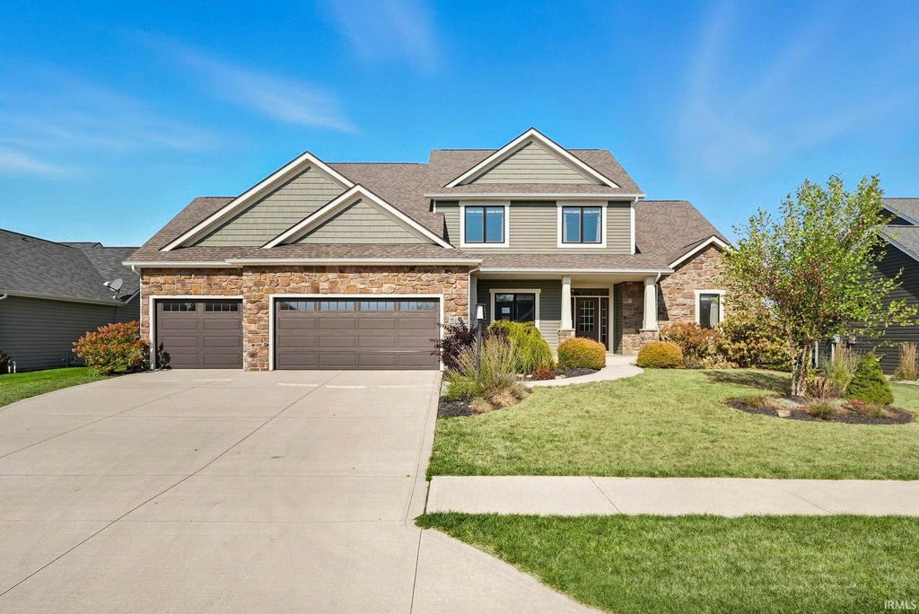 Photo of 15188 Leo Creek Boulevard, Leo, IN 46765 (MLS # 202540980)