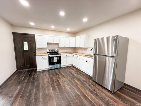 Tiny photo for 1900 N Market Street, Kokomo, IN 46901 (MLS # 202530174)