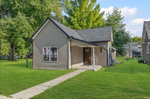 Photo of 131 E 4th Street, Williamsport, IN 47993 (MLS # 202538034)