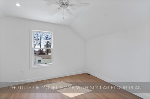 Tiny photo for 743 N Twyckenham Drive, South Bend, IN 46617 (MLS # 202618660)