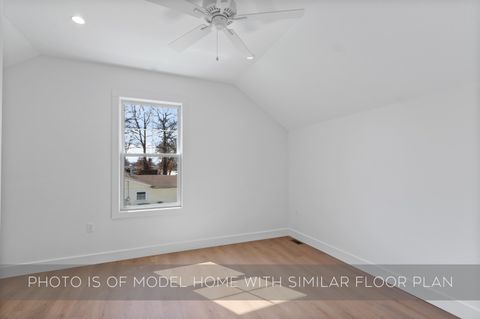 Tiny photo for 743 N Twyckenham Drive, South Bend, IN 46617 (MLS # 202618660)