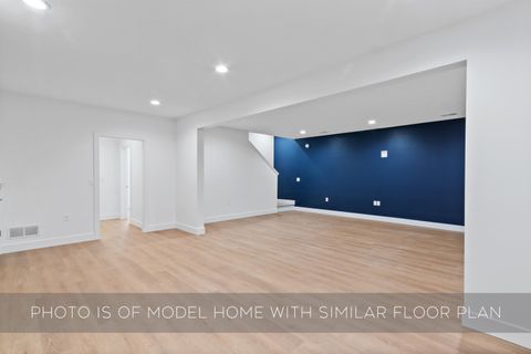 Tiny photo for 743 N Twyckenham Drive, South Bend, IN 46617 (MLS # 202618660)