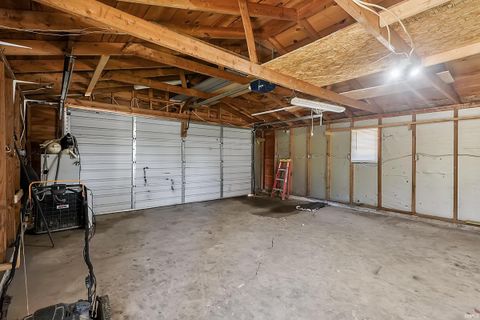 Tiny photo for 3387 E Stahl Road, Monon, IN 47959 (MLS # 202623323)