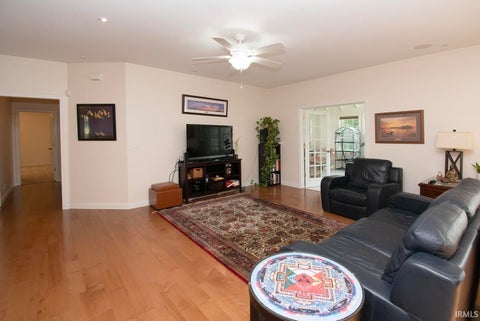Tiny photo for 2109 S 8th Street, Lafayette, IN 47905 (MLS # 202638436)