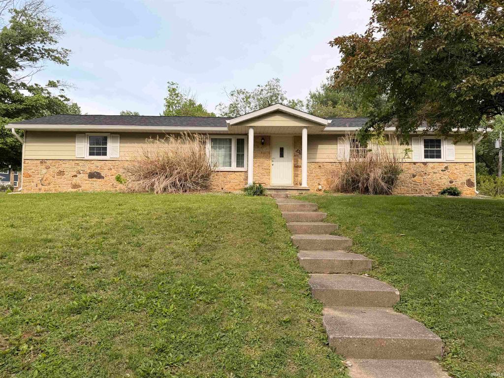 Photo of 5389 W Brookwood Court, Bloomington, IN 47404 (MLS # 202615619)