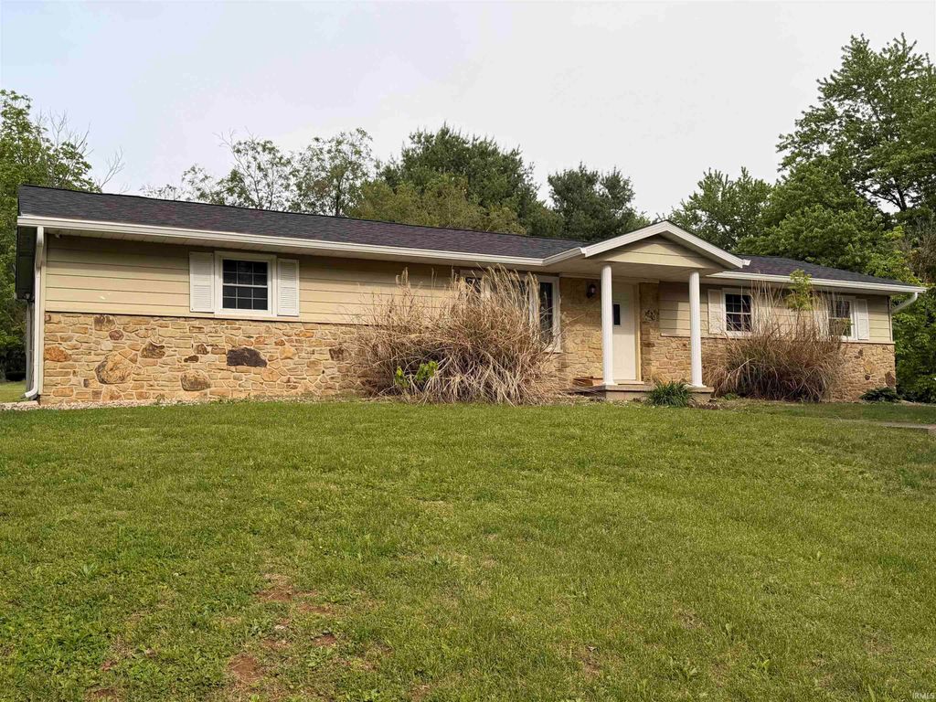 Photo of 5389 W Brookwood Court, Bloomington, IN 47404 (MLS # 202615619)
