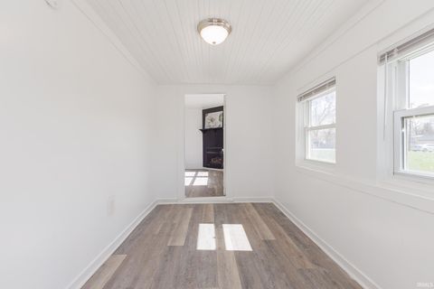 Tiny photo for 916 N Richmond Street, Hartford City, IN 47348 (MLS # 202608572)