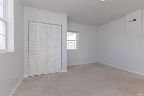 Tiny photo for 916 N Richmond Street, Hartford City, IN 47348 (MLS # 202608572)