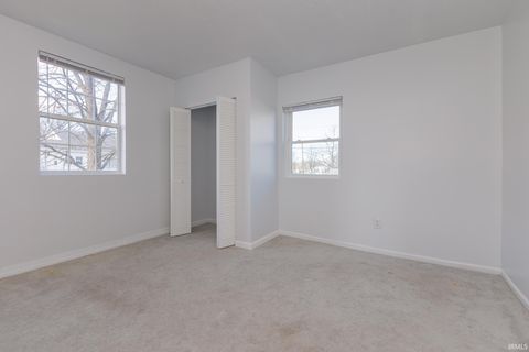 Tiny photo for 916 N Richmond Street, Hartford City, IN 47348 (MLS # 202608572)
