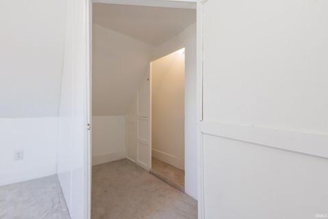 Tiny photo for 916 N Richmond Street, Hartford City, IN 47348 (MLS # 202608572)