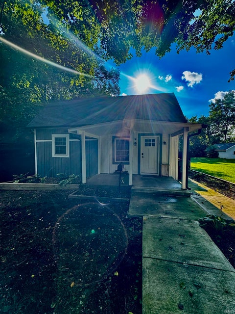 Tiny photo for 1015 Chestnut Street, Anderson, IN 46012 (MLS # 202631423)