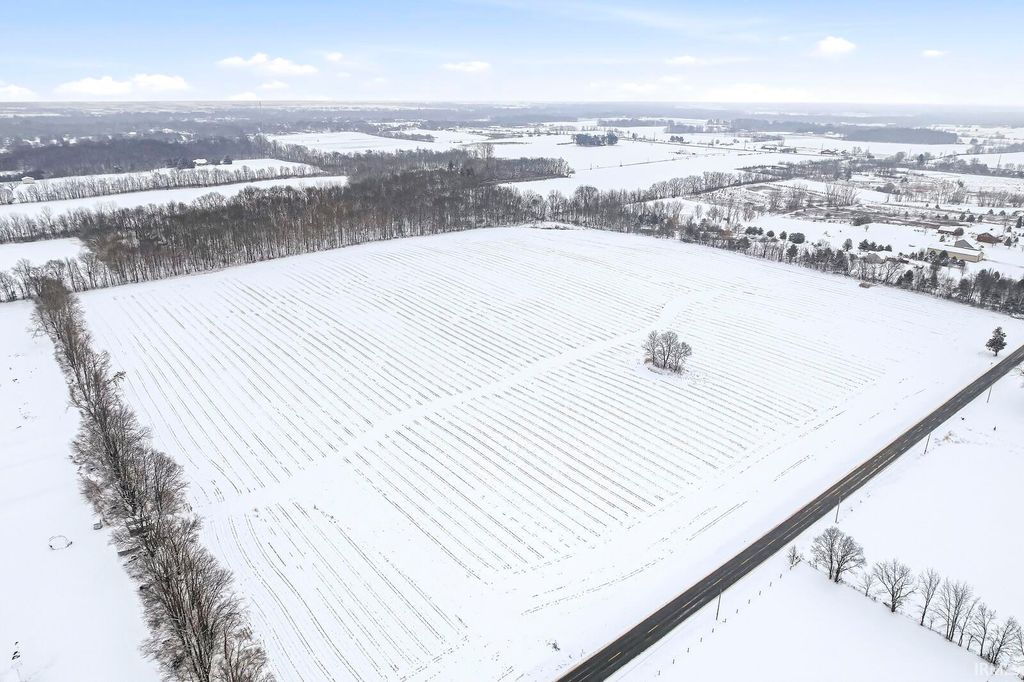 Photo of 00000 County Road 19, Goshen, IN 46526 (MLS # 202548000)