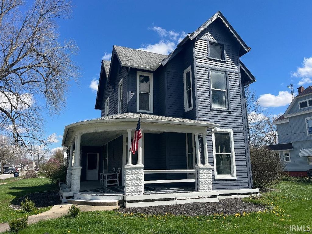 Photo of 301 S Clay Street, Frankfort, IN 46041 (MLS # 202612617)