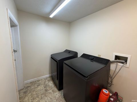 Tiny photo for 606 S Bluff Street, Monticello, IN 47960 (MLS # 202544412)