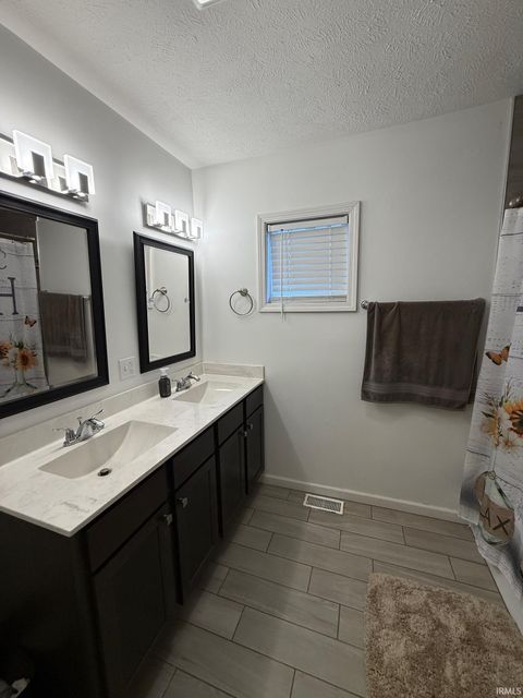 Tiny photo for 606 S Bluff Street, Monticello, IN 47960 (MLS # 202544412)