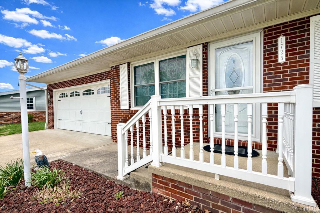 Photo of 1726 Windwood Dr Dr, Bedford, IN 47421 (MLS # 202611839)