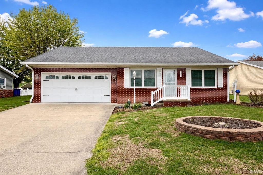 Photo of 1726 Windwood Dr Dr, Bedford, IN 47421 (MLS # 202611839)