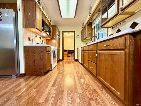 Tiny photo for 1726 Windwood Dr Dr, Bedford, IN 47421 (MLS # 202611839)