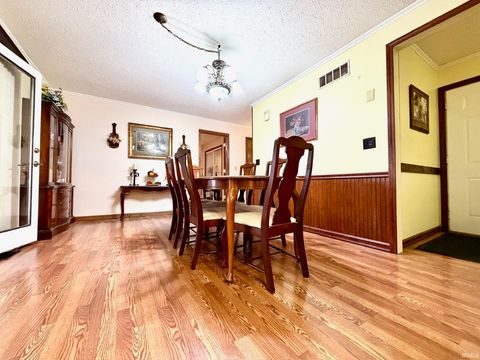 Tiny photo for 1726 Windwood Dr Dr, Bedford, IN 47421 (MLS # 202611839)