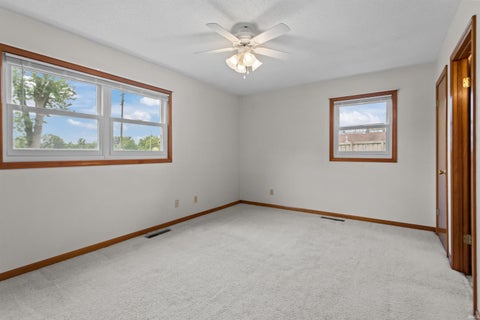 Tiny photo for 406 Brave Court, Kokomo, IN 46902 (MLS # 202628933)